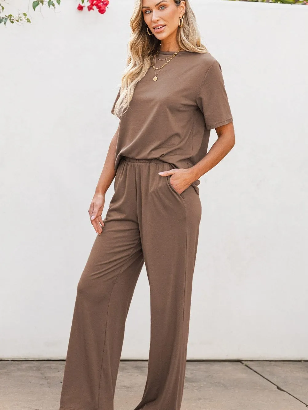 Brown Lounge Set: Comfortable and Chic