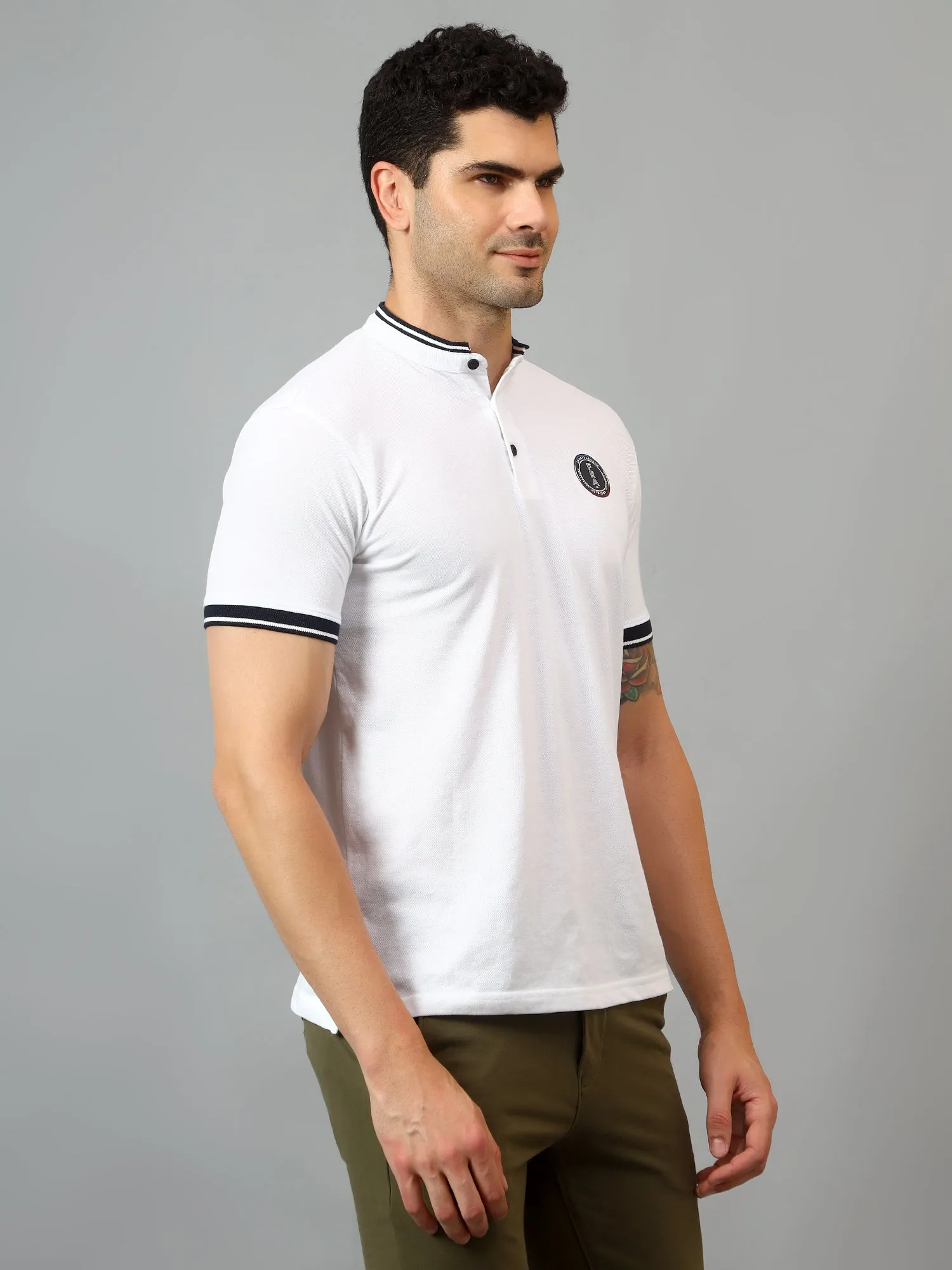 Men's White  Mandarin neck Half Sleeve T-Shirt