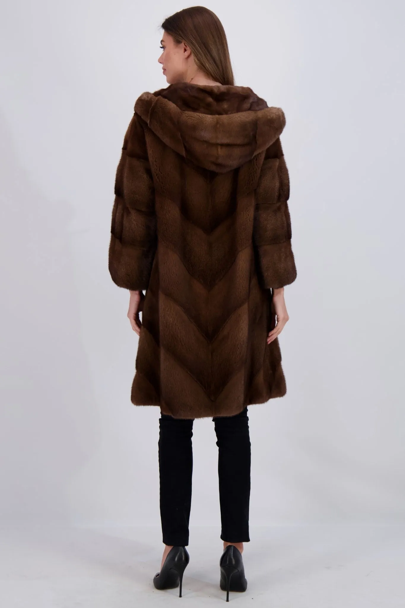 MINK COAT WITH STAND UP COLLAR