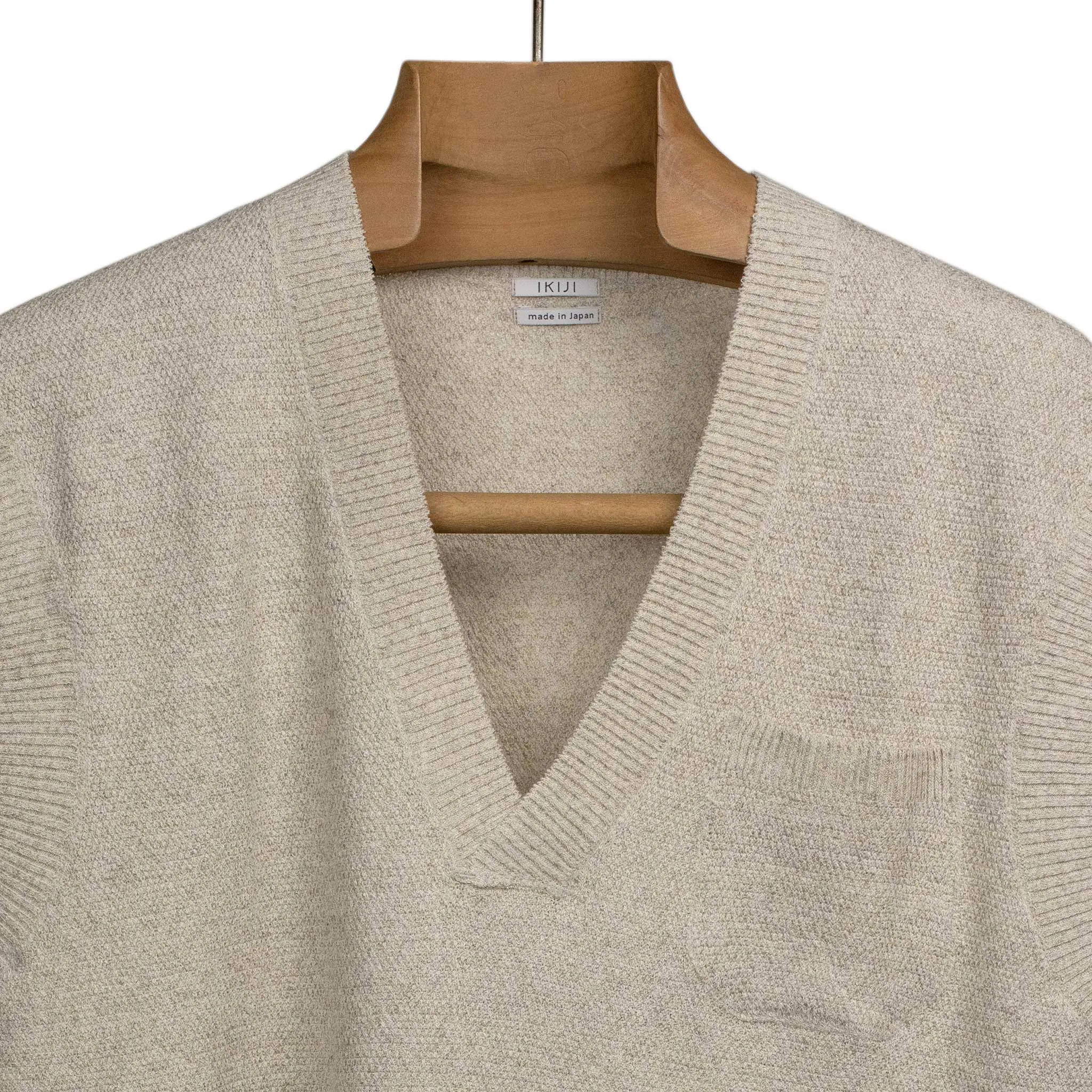 Molded vest in ivory silk and linen