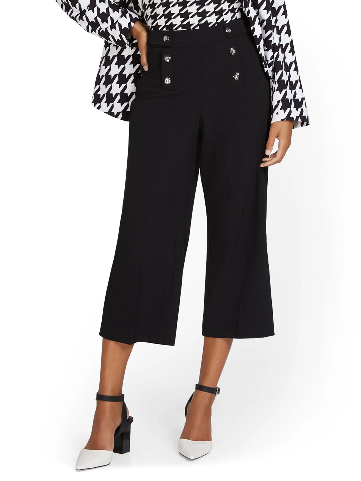 Wide-Leg Capri Pant - Essential Stretch - 7th Avenue